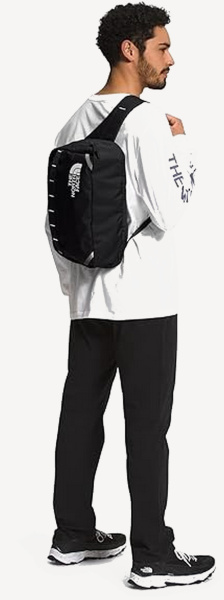 Сумка TNF Base Camp Voyager Sling 11L (Black-White)